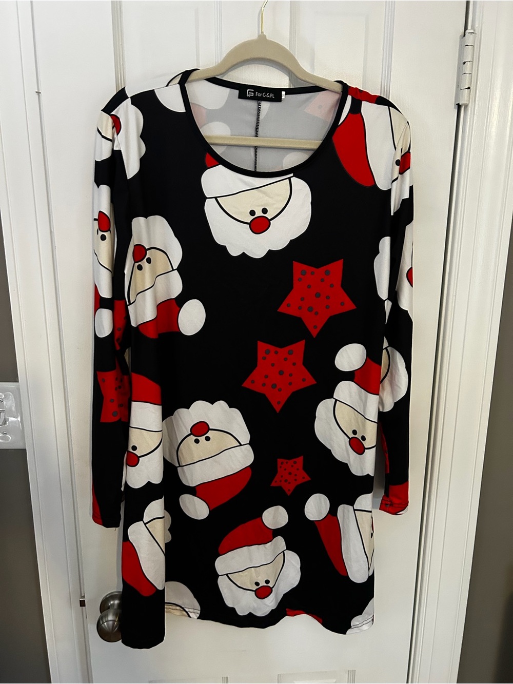 Amazon Women's Black Santa Print Midi Dress - Red & White